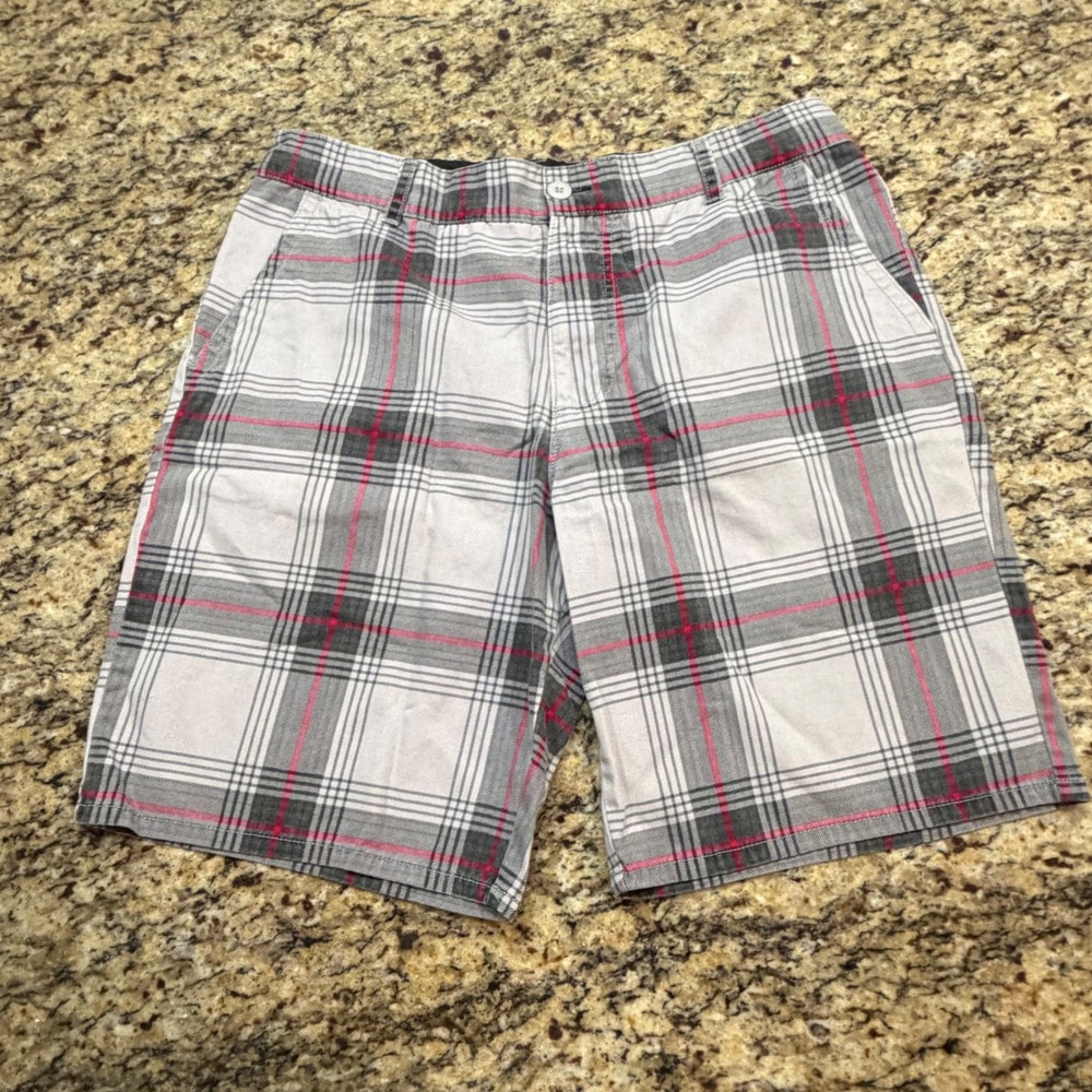 Ocean Pacific OP Mens Plaid Shorts Gray White Red Size 38 Cotton Flat Front